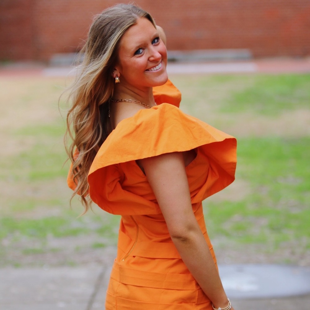 Meet your Posher, Ansley